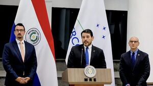 Paraguay recibirá a 25 migrantes no admitidos de Estados Unidos
