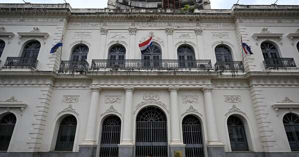 Diario HOY | Paraguay condena presión de China que impidió volar a presidente de Taiwán