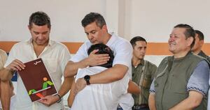 La Nación / Gobierno apunta a 50.000 títulos de tierras y pide celeridad al Congreso para lograr meta