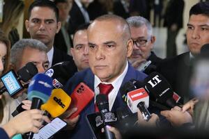 Antes de la sesión ordinaria, Bachi Núñez evita adelantar postura sobre Rivas y remite la definición al pleno
