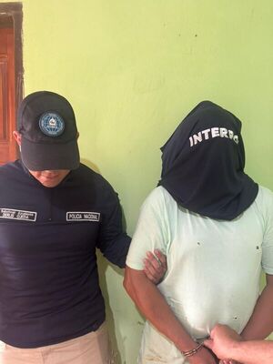 Interpol detiene en San Cosme y Damián a un hombre buscado por narcotráfico