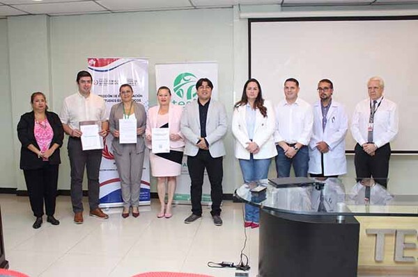 Histórico: Comité de Ética en Investigación para la Salud de la Fundación Tesãi recibe acreditación del MSPyBS con sello de excelencia | DIARIO PRIMERA PLANA