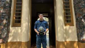 Homenajearon a poli "Pynandi" que salió campeón en México