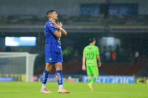 Doblete de Robert Morales en la remontada de Pumas ante Juárez