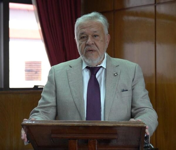 Jorge Brítez deja la presidencia de IPS: asume el Dr. Isaías Fretes - trece