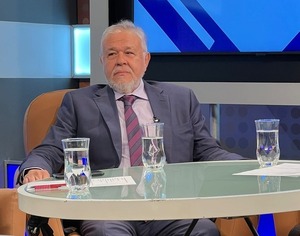 Peña destituyó a Brítez en el IPS y designa a Isaías Fretes en su reemplazo - ADN Digital