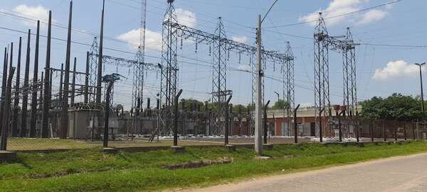 ANDE, obligada a modificar pliego de millonaria licitación de US$ 40 millones tras freno de la DNCP - Economía - ABC Color