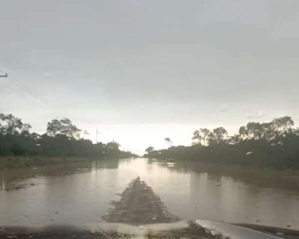 Lluvias causan estragos en caminos y campos ganaderos en Alto Paraguay - Noticias del Chaco - ABC Color