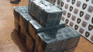 Persecución termina con la incautación de casi 268 kilos marihuana en Hernandarias