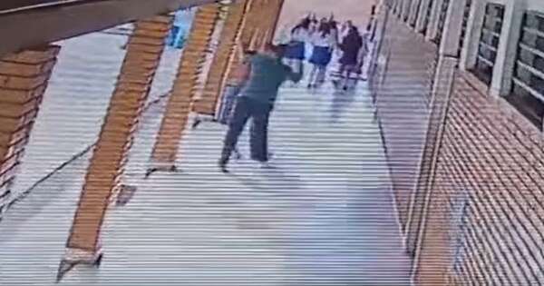 Diario HOY | Padre propina golpiza a docente por “negar permiso” a su hija en colegio de CDE