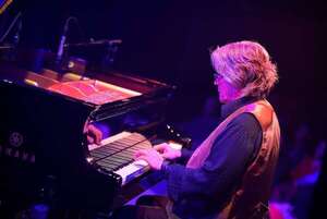 Pianista de jazz español Chano Domínguez tocará en Asunción para celebrar al “Juande” - Música - ABC Color