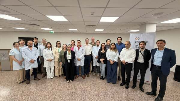 Itapúa recibe misión internacional que proyecta mejoras en prevención y tratamiento del cáncer