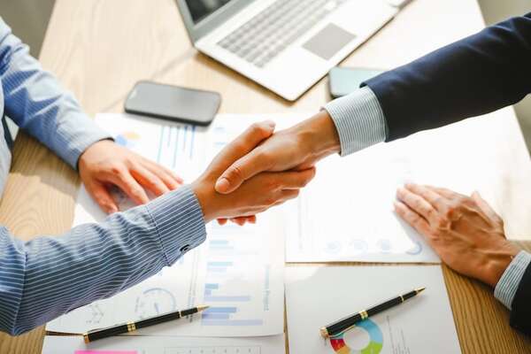 Crédito bancario: BCP informó sobre tope de tasa de interés que podrá cobrar el sistema en mayo - Economía - ABC Color