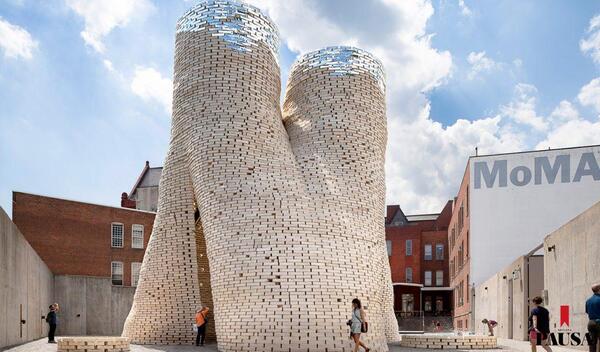 Construcción en movimiento | Pausa