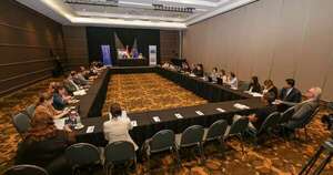 La Nación / Autoridades del TSJE participaron de un conversatorio con el jefe de Misión de UE