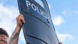 Detienen a barrabrava azulgrana con antecedentes penales implicado en actos violentos