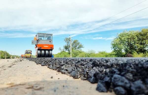 Bancos muestran apertura para colaborar con el gobierno en plan para saldar deudas con proveedoras  - Economía - ABC Color