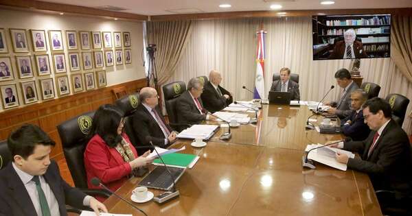 Diario HOY | Corte confirma a Bernardino Caballero como síndico de quiebras