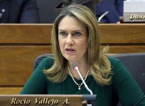 Rocío Vallejo exige la renuncia de Penner tras el permiso a Rivas: “Sos una estafa” - Política - ABC Color