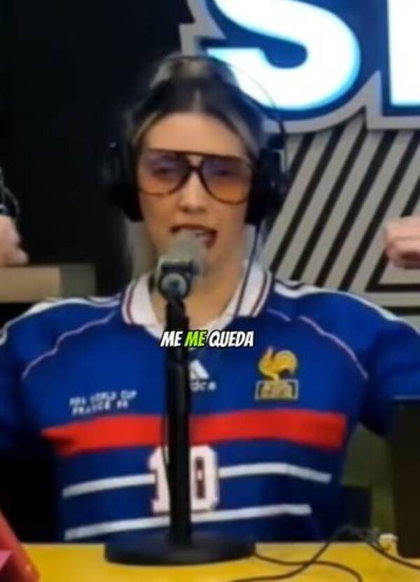 Hendy con Carmiña y quiere rematar casaca purete