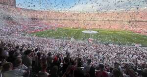 Diario HOY | Prohíben arrojar papelitos en estadios de fútbol de la capital argentina