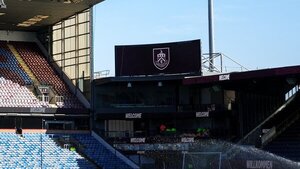 El Burnley acompaña al Wolverhampton al Championship