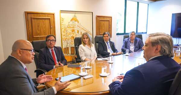 La Nación / Asoban compromete apoyo al Gobierno tras reunión con Lovera