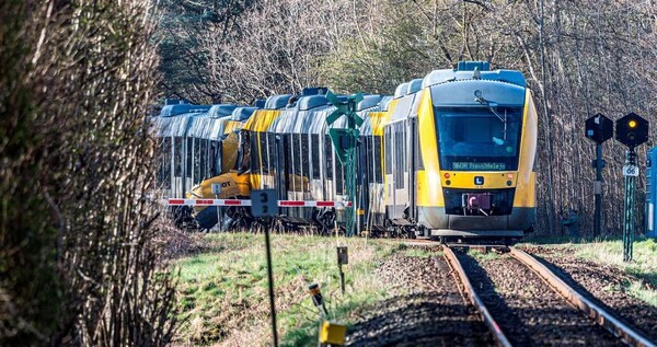 Dinamarca: colisión de trenes dejó al menos 17 heridos, cinco de ellos en estado crítico