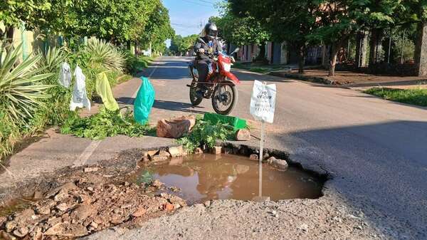 ¿Cuándo iniciarán las obras de la desastrosa avenida Avelino Martínez? - Economía - ABC Color