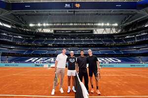 El Bernabéu se transforma en tierra batida: Nadal y Sinner “toman” el templo blanco - Tenis - ABC Color