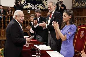 Gonzalo Celorio recibió el Premio Cervantes destacando la conexión entre México y España - Mundo - ABC Color