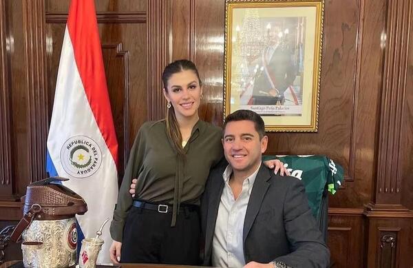 ¿Para no manchar carrera presidencial?: Nepobaby de Alliana renuncia a su cargo y salario de G. 18 millones