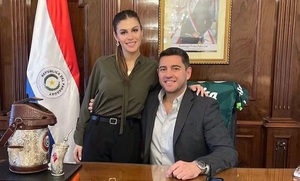 La “nepobaby” de Pedro Alliana, Montserrat, renuncia a Diputados - Noticiero Paraguay