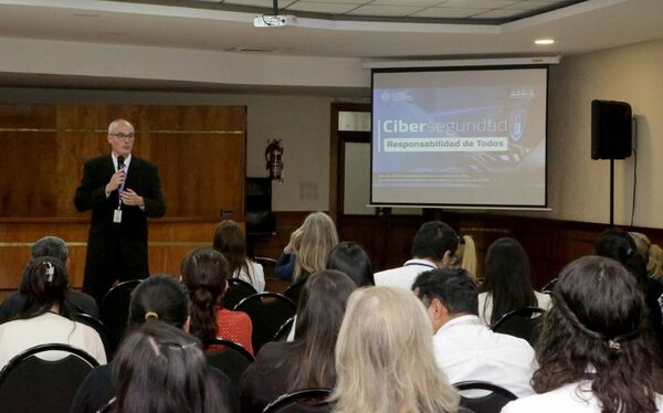 Realizan taller sobre ciberseguridad dirigido a jueces y magistrados de la Capital