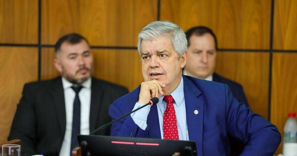 El Gobierno suspende una millonaria licitación para compra de alimentos de la Policía por denuncias de direccionamiento