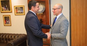 Estigarribia se reunió con el encargado de negocios de EEUU y se instala como presidencial en 2028