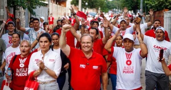 Diario HOY | Camilo Pérez se muestra fuerte en el barrio San Vicente, bastión de los Samaniego