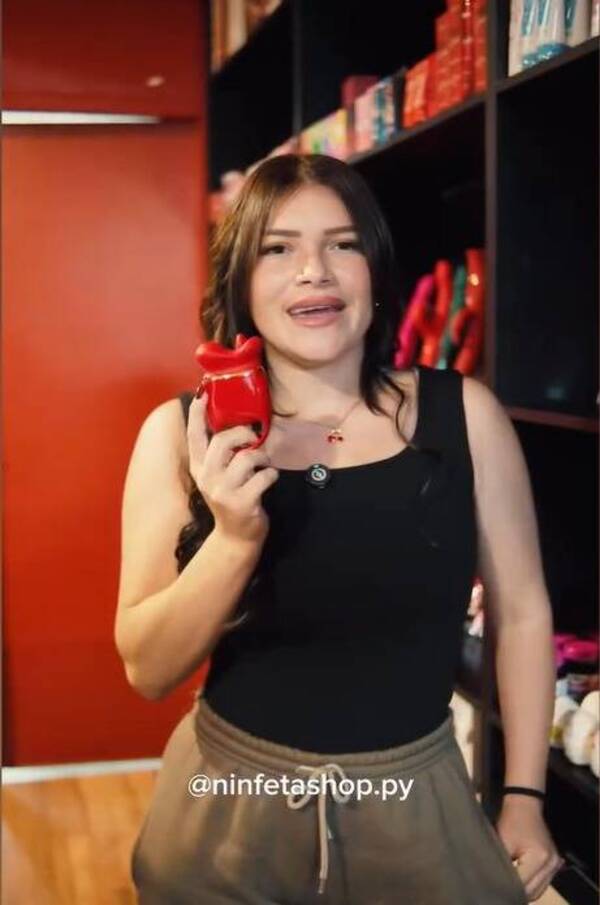 Le cañean por publicitar juguetes eróticos ndaje