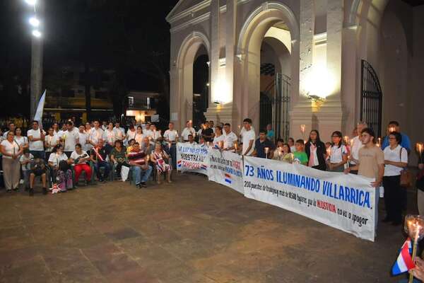 Clyfsa vs. ANDE: Realizan sentata simbólica en Villarrica para exigir revisión de fallo millonario - Nacionales - ABC Color