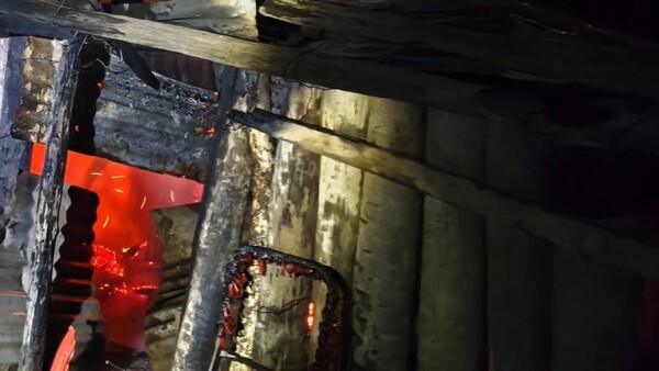 Tragedia en Puerto Casado: Humilde casita arde en llamas y muere un abuelito