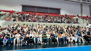 Tregua a médicos extranjeros: la decisión del Ministerio de Salud sobre la nacionalización - Nacionales - ABC Color