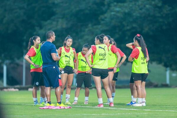 Primer examen de la Albirroja Femenina Sub 17