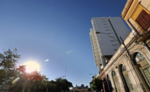 Viernes con jornada cálida y lluvias puntuales, anuncia Meteorología