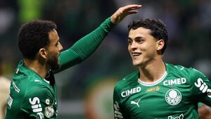 Ramón Sosa convierte doblete de penales en Palmeiras