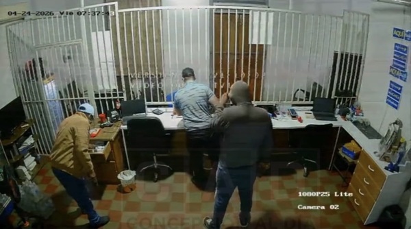 Asaltan local comercial en Concepción y se alzan con más de Gs. 45 millones - Concepción al Día