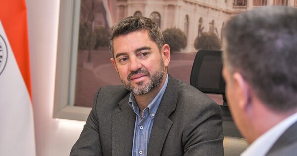 Las bases de Capital y Central insisten con Latorre como vice y advierten que puede haber una fuga de votos