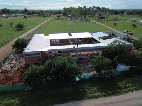 Dudosa adjudicación vía PTI: feudo de “Bachi” tendrá el primer centro de primera infancia - Economía - ABC Color