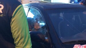 ¡Qué susto! Se olvidaron las llaves y el bebé quedó atrapado