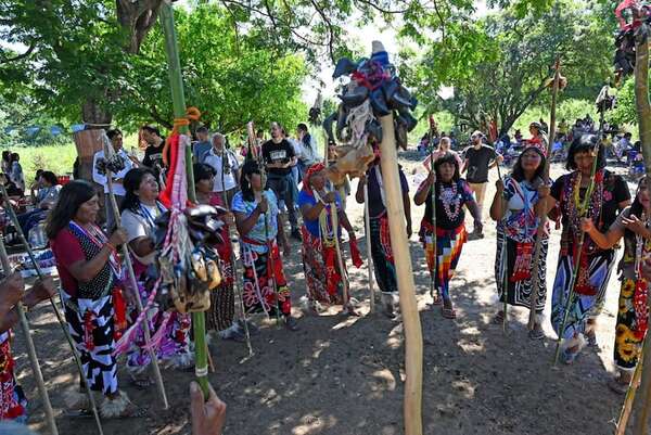 CIDH advierte sobre riesgo de extinción de los ayoreos y preocupa cierre del Indi en Asunción - Nacionales - ABC Color