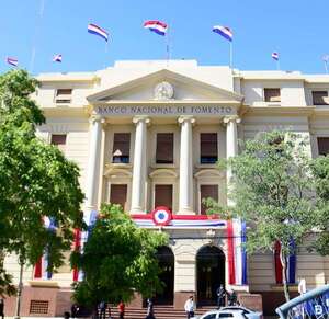 Mafia de pagarés: denuncian nuevo caso de presunto fraude que salpica al BNF - Política - ABC Color